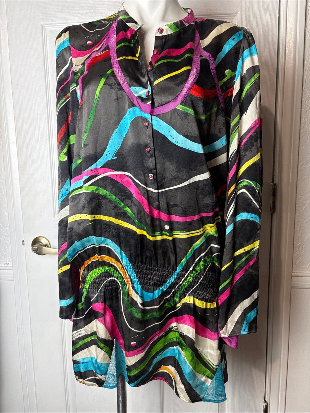 Custo Barcelona Black Multicolor Wave-Print Silk Blouse
